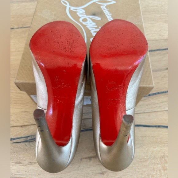 Christian Louboutin Vendome Gold pump - Picture 4 of 7